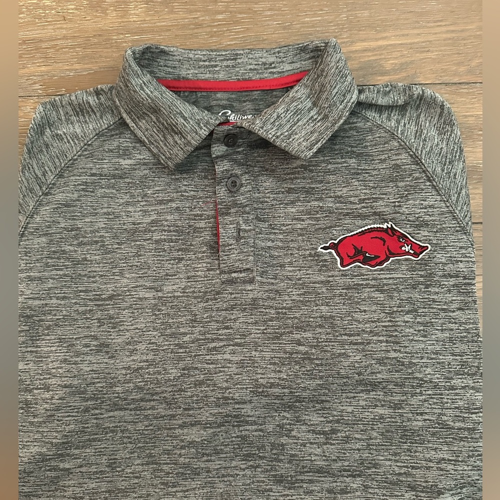 Chiliwear University Of Arkansas Short Sleeve Polo Shirt Size M‎ Gently Worn